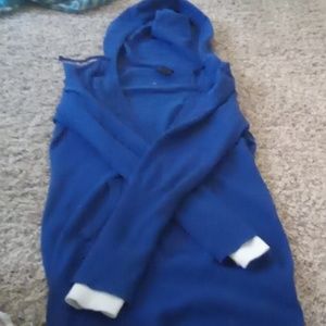 Rue 21 low v neck hoodie size medium